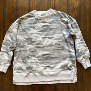American Eagle Oversized Crewneck